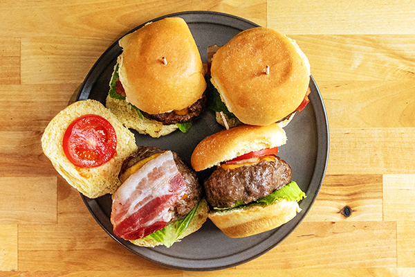 air-fryer-bacon-cheddar-sliders